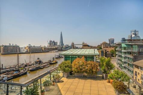 Wapping High Street, London E1W 3 bed flat for sale
