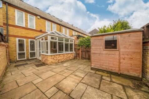 Lime Close, London E1W 3 bed end of terrace house for sale