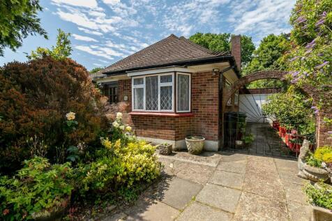 3 bedroom detached bungalow for sale