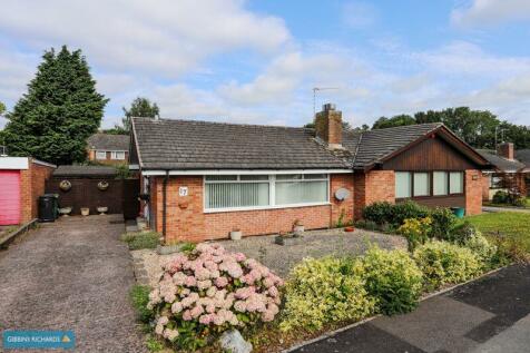 1 bedroom semi-detached bungalow for sale