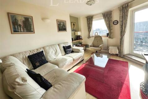 Arethusa House, Gunwharf Quays... 2 bed apartment for sale