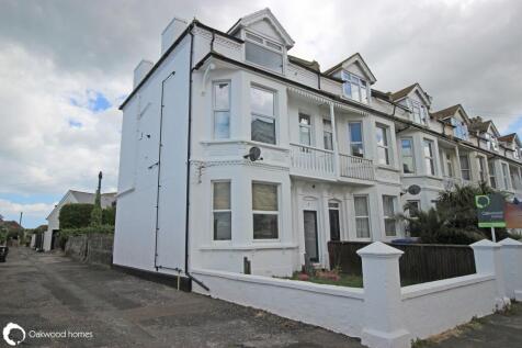 Alfred Road, Birchington, Kent, CT7 2 bed flat for sale