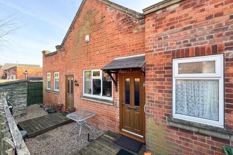 Barnby Road, Newark NG24 2 bed flat for sale