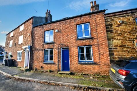 3 bedroom terraced house for sale