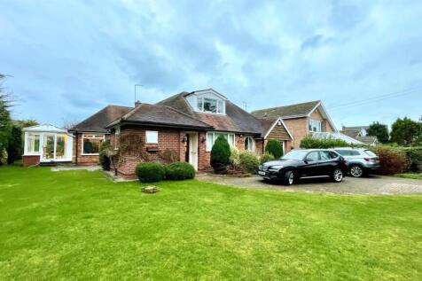 Digby Road, Rhos On Sea, Colwyn Bay 3 bed detached bungalow for sale