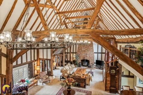 Stunning Barn Conversion, Hunsdon 7 bed barn conversion for sale