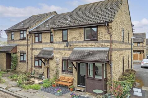 Holden Close, Hertford 1 bed end of terrace house for sale