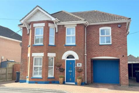 Ringwood Road, Walkford... 5 bed detached house for sale