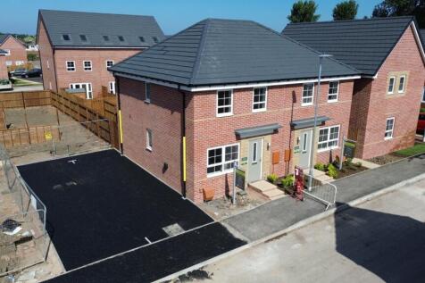 Jacob Crescent, Highbridge, Somerset... 3 bed semi