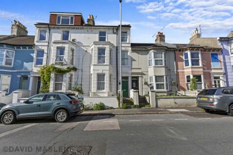 Upper Lewes Road, Brighton 2 bed flat for sale