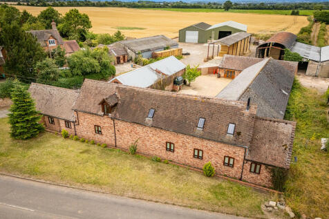 Charlton Barns, Charlton, TF6 5ET 7 bed barn conversion for sale