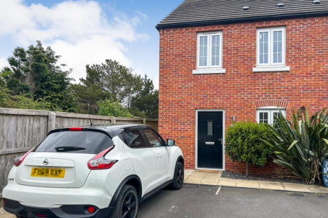 Birch Close, Aslockton NG13 2 bed semi