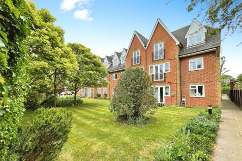 Watermans, Junction Road, Romford, RM1 1 bed apartment for sale