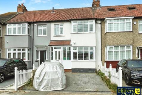 Northumberland Avenue, Hornchurch, RM11 3 bed terraced house for sale