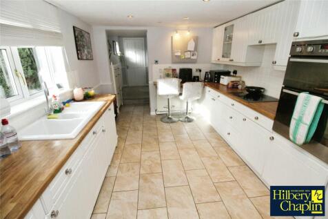 Woodman Road, Warley, Brentwood... 1 bed apartment for sale