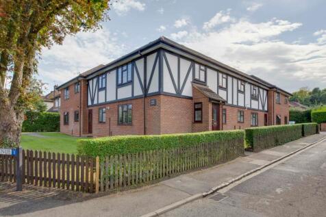 St. Johns Road, High Wycombe HP10 2 bed flat for sale