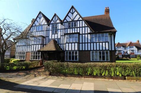 Monks Drive, West Acton, West Acton 2 bed flat for sale