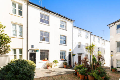 4 bedroom house for sale