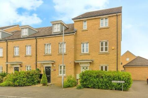 3 bedroom end of terrace house for sale