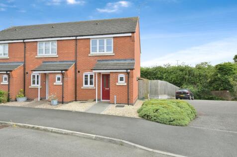 2 bedroom end of terrace house for sale