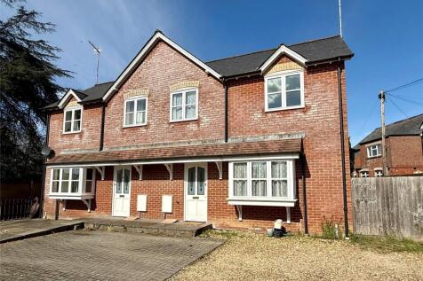 Ebenezer Lane, Ringwood, Hampshire, BH24 2 bed semi