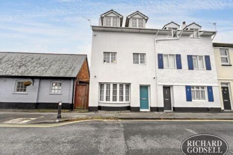 4 bedroom town house for sale