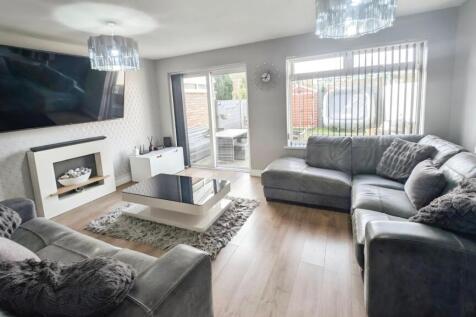 Princess Gardens, Bristol 3 bed end of terrace house for sale