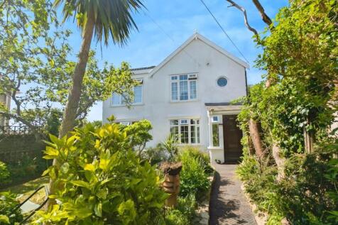 Poplar Terrace, Kingswood, Bristol 3 bed semi