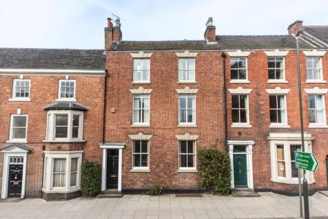 5 bedroom town house for sale