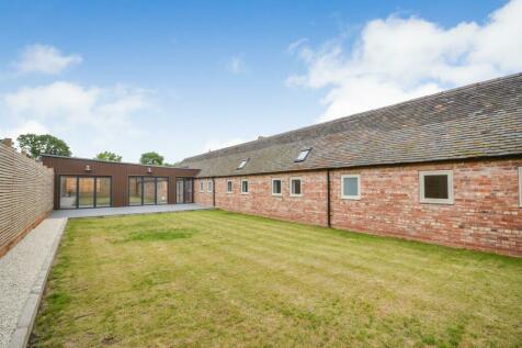 3 bedroom barn conversion for sale