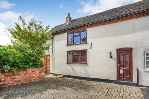 3 bedroom cottage for sale