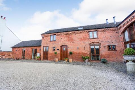 3 bedroom barn conversion for sale