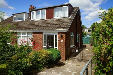 2 bedroom semi-detached bungalow for sale