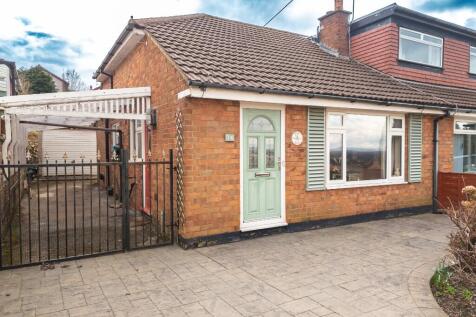2 bedroom semi-detached bungalow for sale