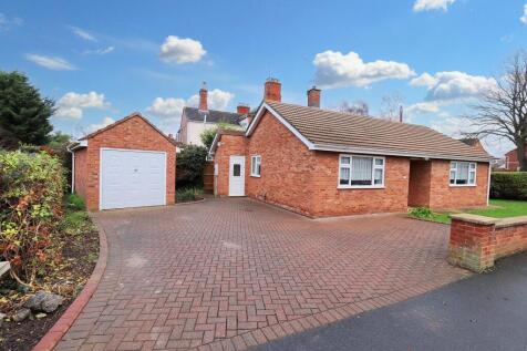 2 bedroom bungalow for sale