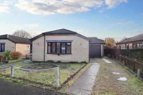 2 bedroom detached bungalow for sale