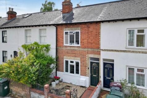 Carnarvon Road, Reading 2 bed terraced house for sale