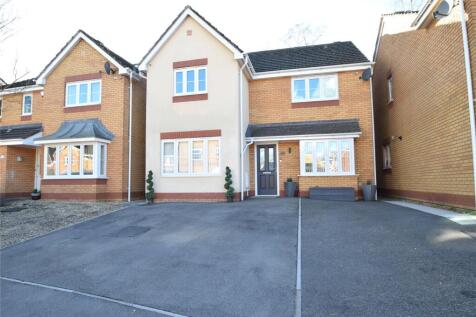Churchwood, Griffithstown, Pontypool... 4 bed detached house for sale
