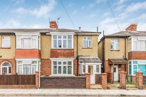 Fernhurst Road, Southsea 3 bed end of terrace house for sale