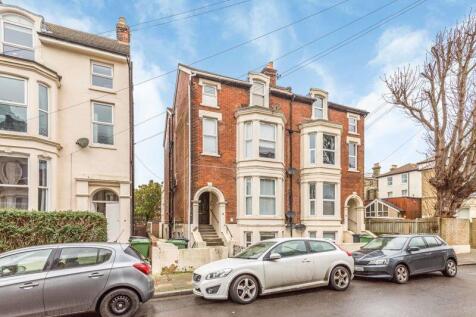 Elphinstone Road, Southsea 2 bed ground floor flat for sale