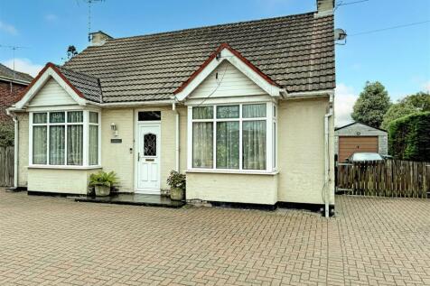 Worthing Road, Littlehampton BN17 4 bed detached house for sale