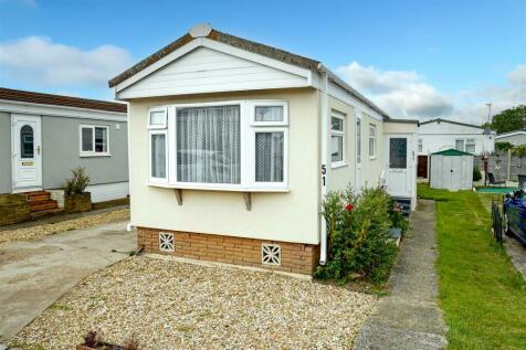 Arundel Drive, Thornlea Park, Wick BN17 2 bed park home for sale