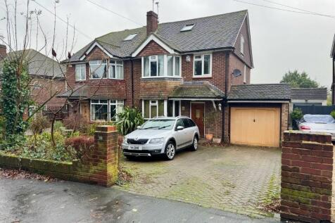 4 bedroom semi-detached house for sale