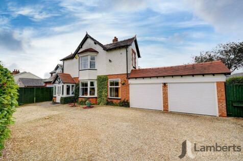 5 bedroom detached house for sale