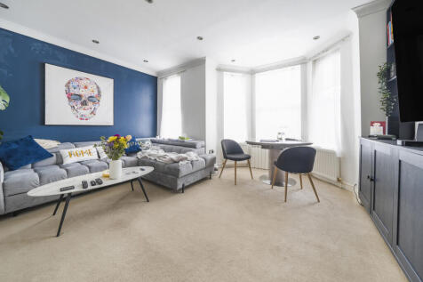Headstone Road, Harrow 2 bed maisonette for sale