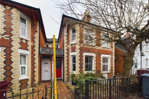 Highgrove Street, Reading, Berkshire... 3 bed terraced house for sale