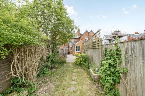Horseshoe Road, Reading RG8 2 bed terraced house for sale