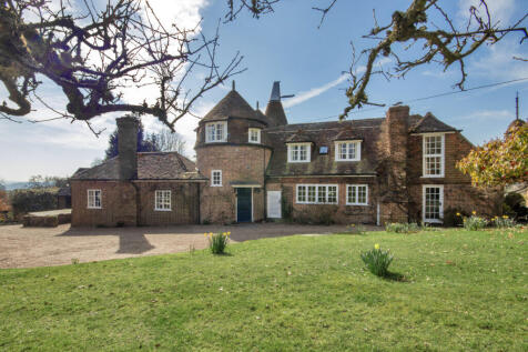 5 bedroom house for sale