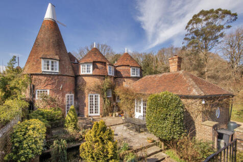 5 bedroom house for sale