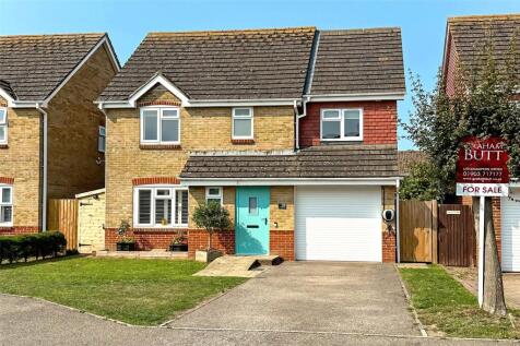 May Close, Climping, West Sussex 4 bed detached house for sale